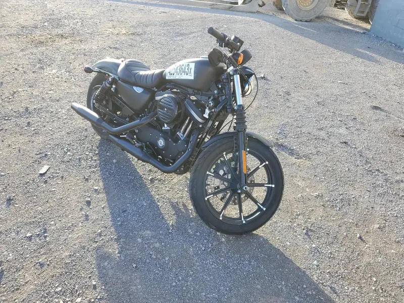 Harley-Davidson Sportster 883 2022г.