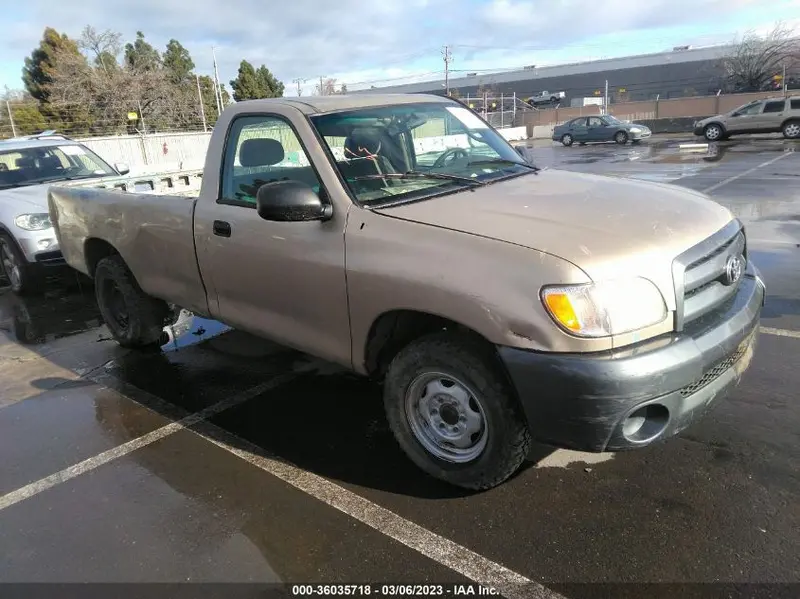 Toyota Tundra 2003г.