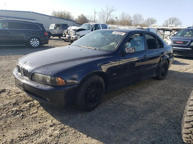 BMW 5 Series 2001г.
