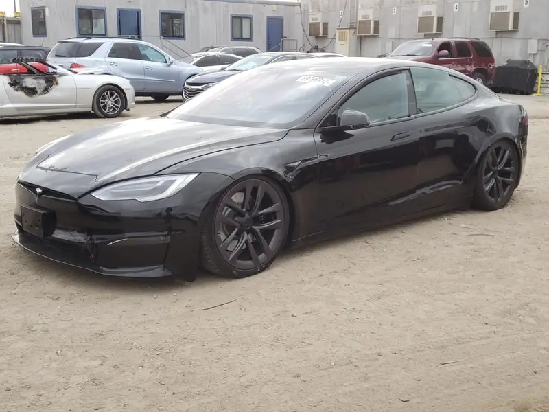 Tesla Model S 2021г.