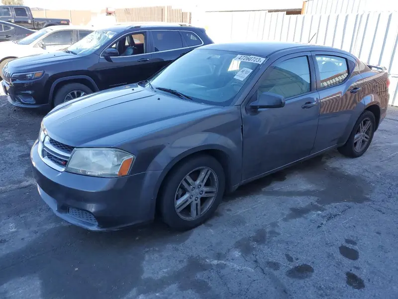 Dodge Avenger 2014г.