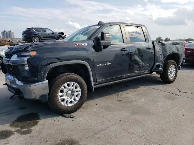 Chevrolet Silverado 2022г.