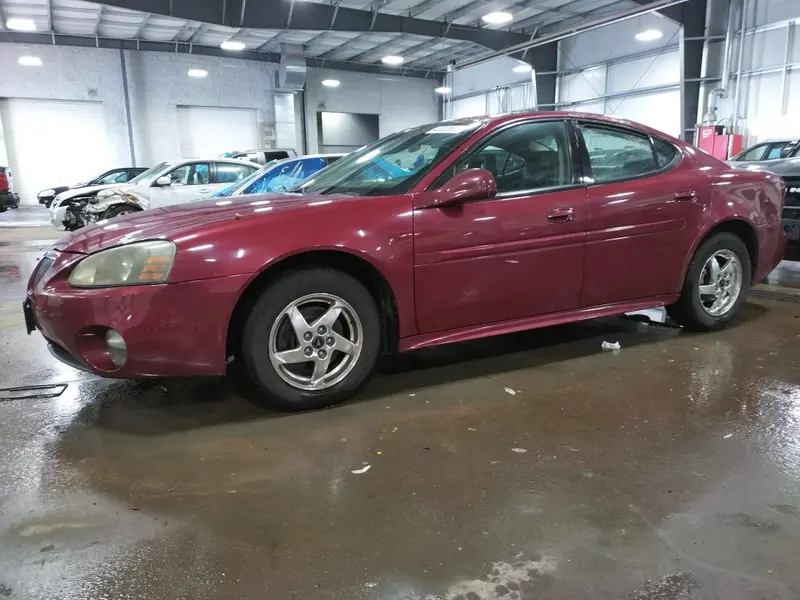 Pontiac Grand Prix 2004г.