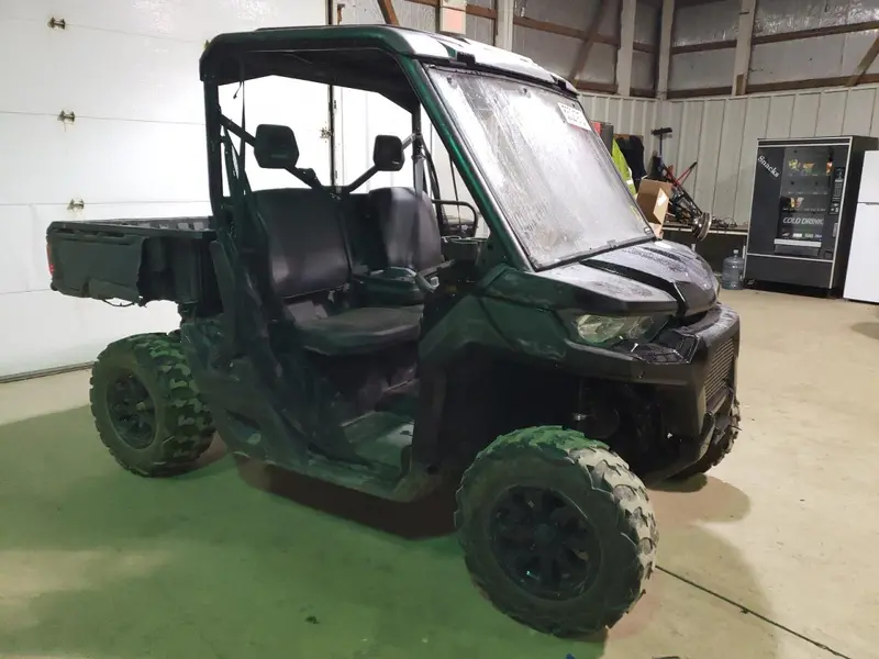 Can-Am Defender - STD/DPS 2022г.