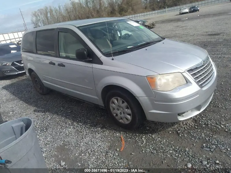 Chrysler Town & Country 2008г.