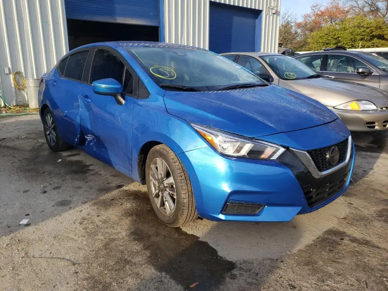 Nissan Versa 2020г.