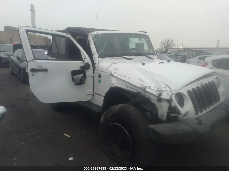 Jeep Wrangler 2014г.