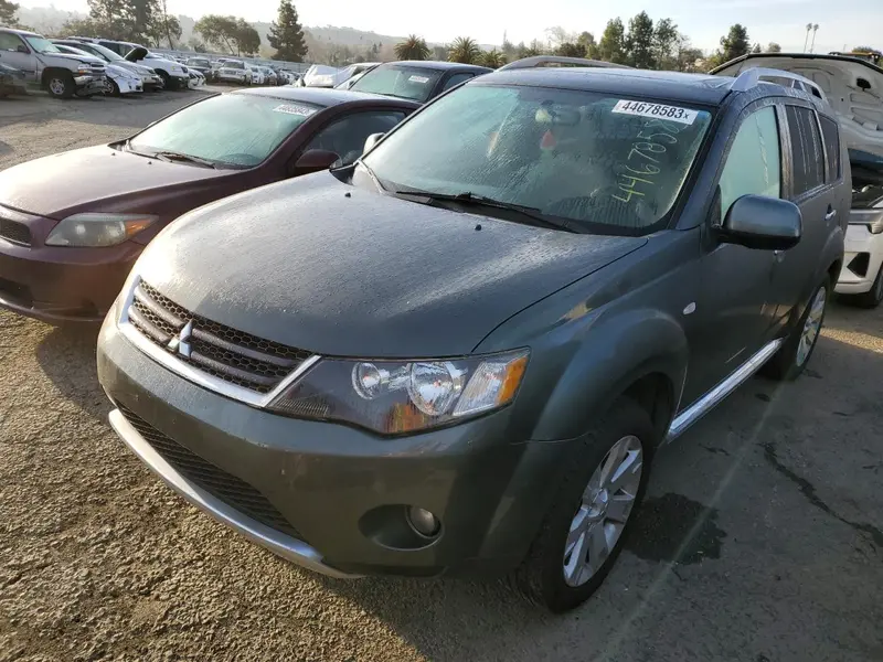 Mitsubishi Outlander 2008г.