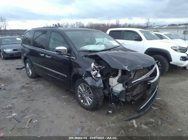 Chrysler Town & Country 2014г.