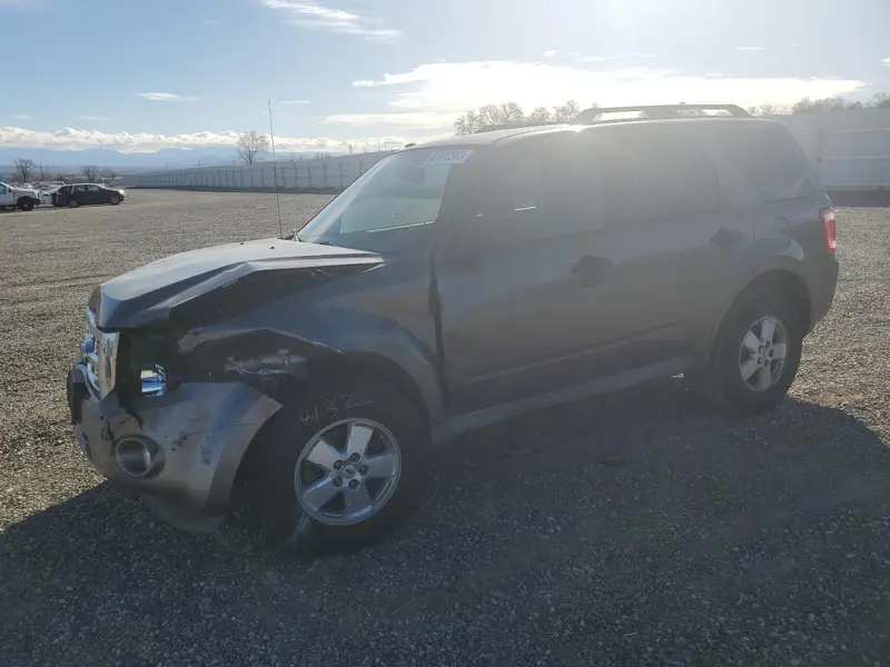 Ford Escape 2009г.