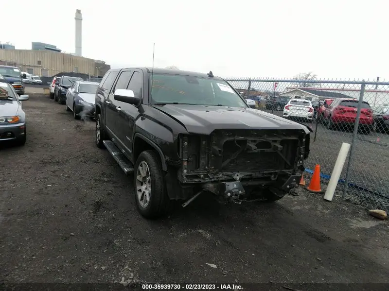 GMC Sierra 1500 2015г.
