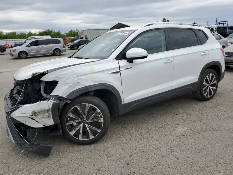 Volkswagen Taos 2022г.