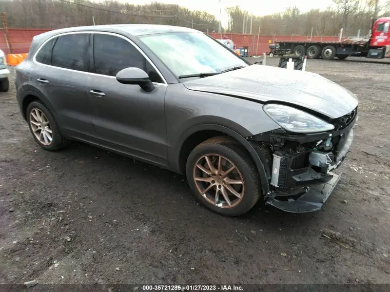 Porsche Cayenne 2022г.