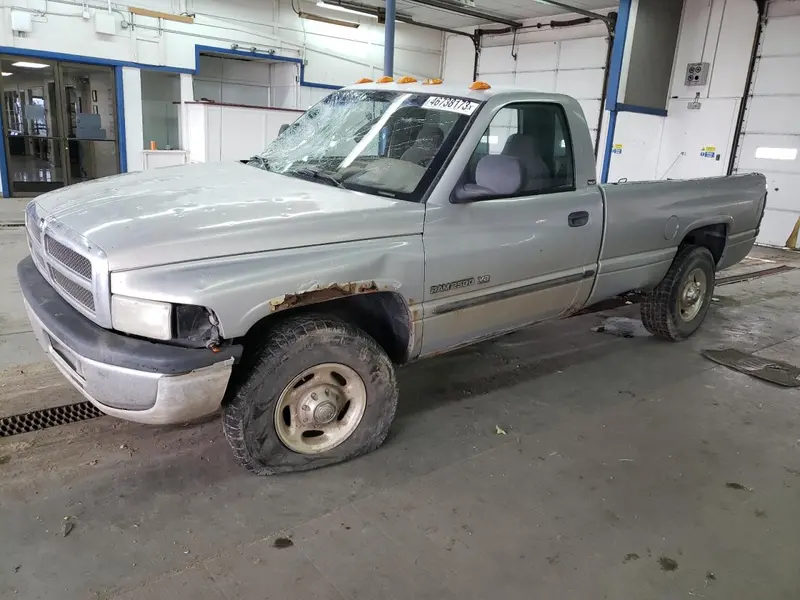 Dodge Ram Pickup 2500 2000г.