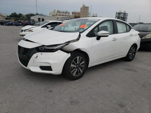 Nissan Versa 2020г.