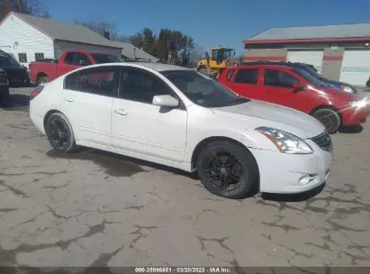 Nissan Altima 2010г.
