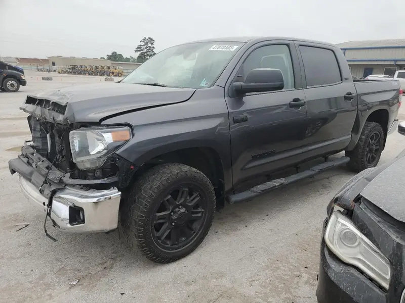 Toyota Tundra 2021г.