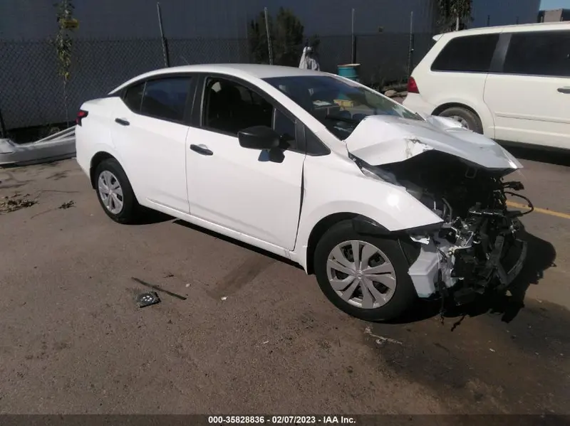 Nissan Versa 2022г.