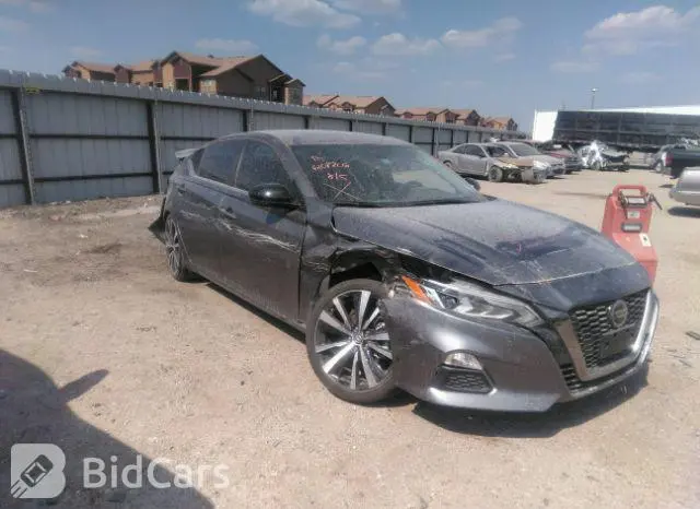 Nissan Altima 2021г.