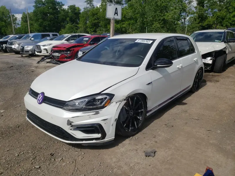 Volkswagen Golf R 2019г.