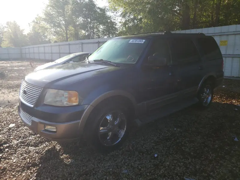 Ford Expedition 2004г.