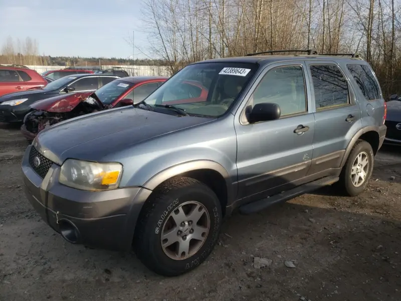 Ford Escape 2005г.