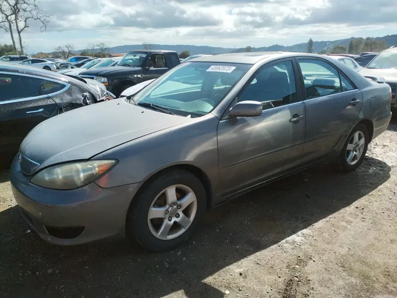 Toyota Camry 2006г.