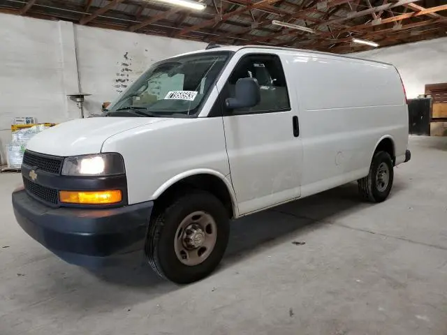 Chevrolet Express 2021г.