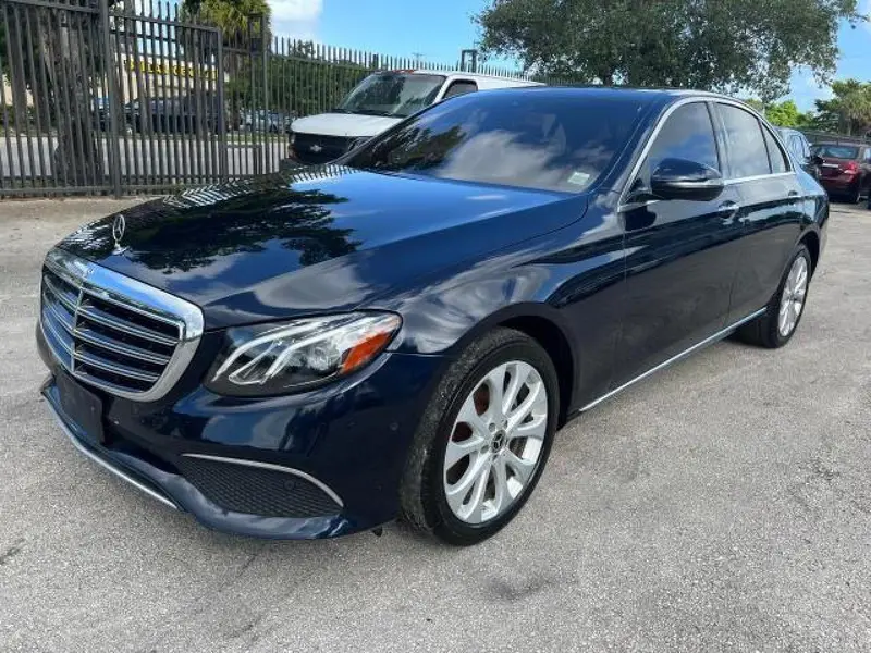 Mercedes-Benz E-Class 2018г.