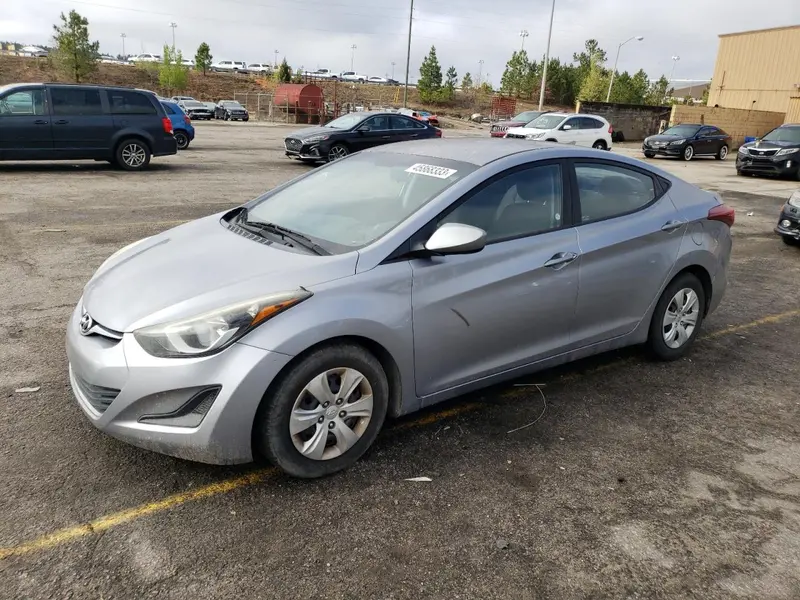 Hyundai Elantra 2016г.