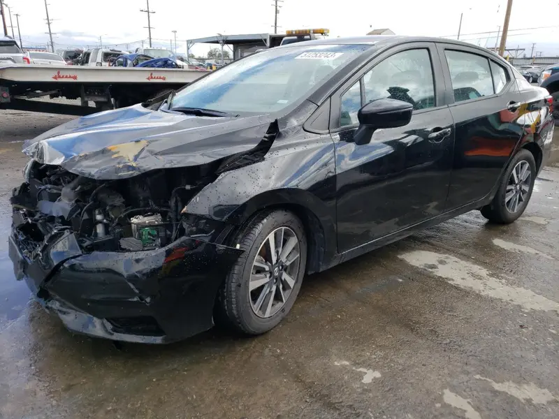 Nissan Versa 2021г.