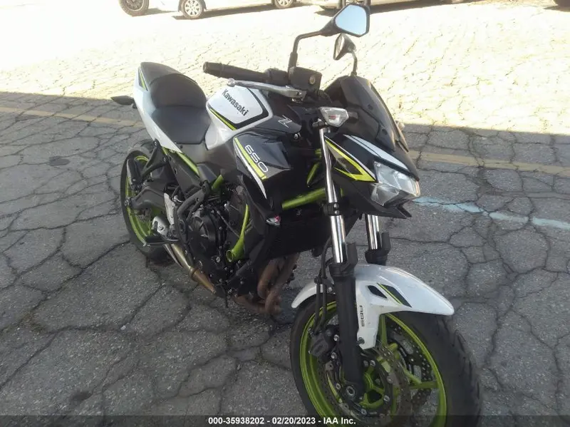 Kawasaki Z650 2021г.