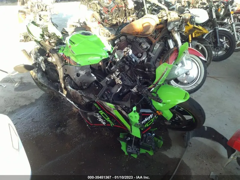 Kawasaki ZX1002MNFAL 2022г.