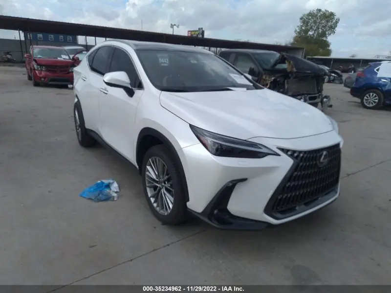 Lexus NX 350h 2022г.