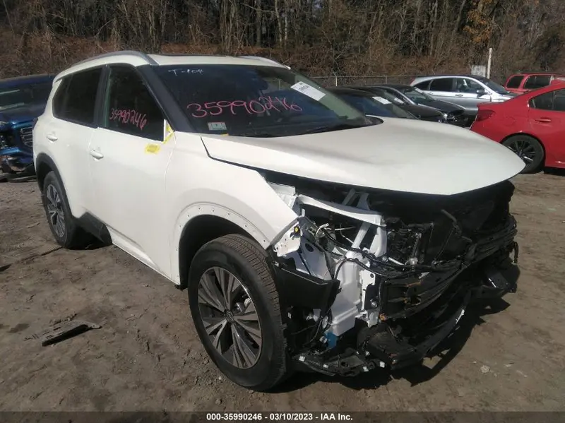 Nissan Rogue 2023г.