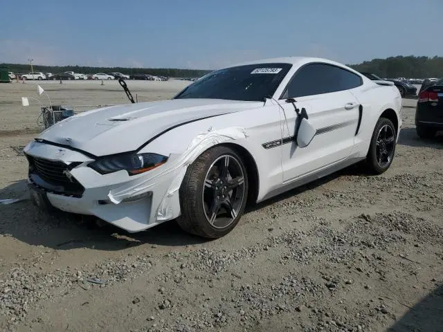 Ford Mustang 2021г.