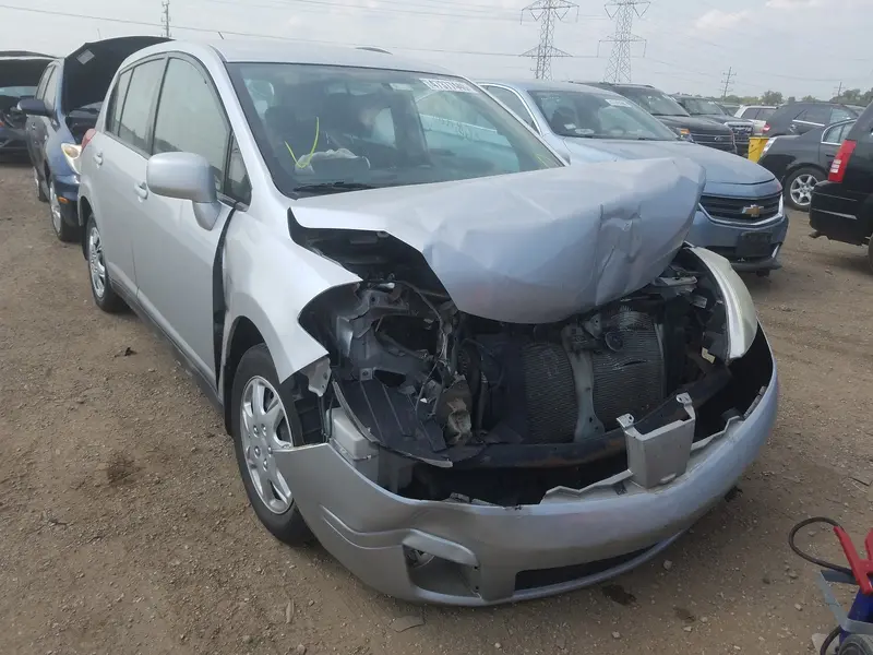 Nissan Versa 2008г.