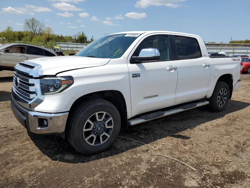 Toyota Tundra 2021г.