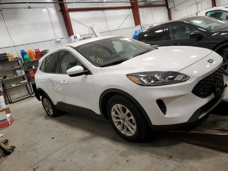 Ford Escape 2020г.