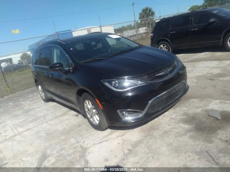 Chrysler Pacifica 2020г.