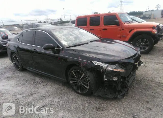 Toyota Camry 2020г.