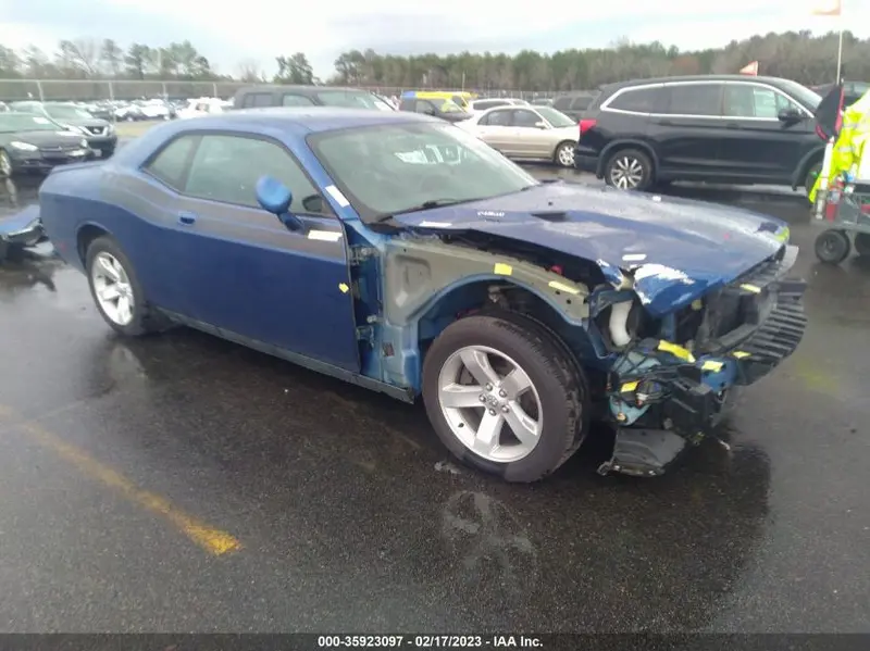 Dodge Challenger 2010г.