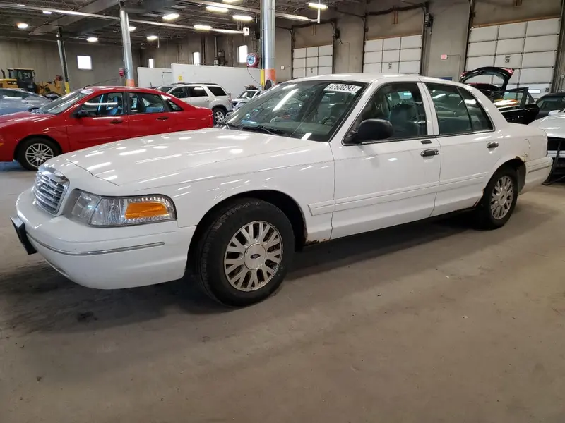 Ford Crown Victoria 2004г.
