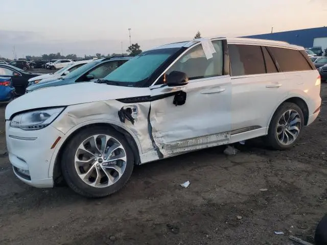 Lincoln Aviator 2022г.