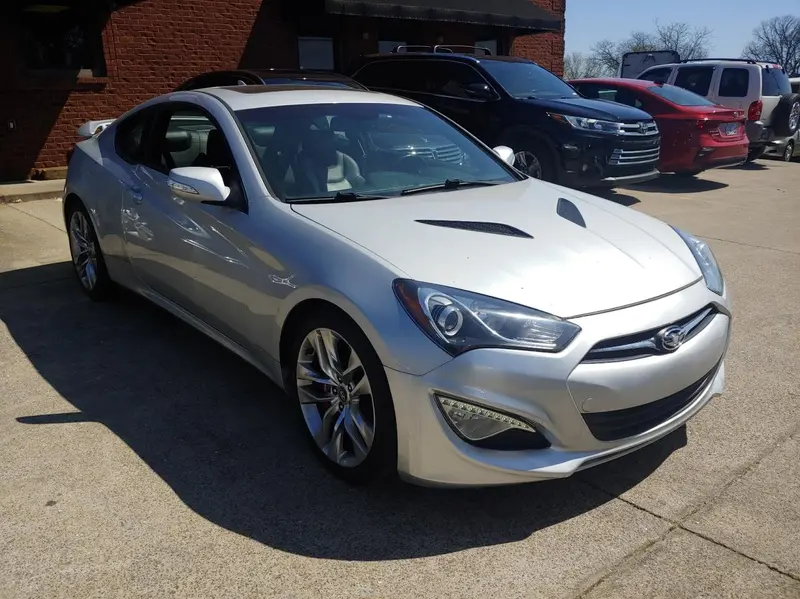 Hyundai Genesis 2016г.