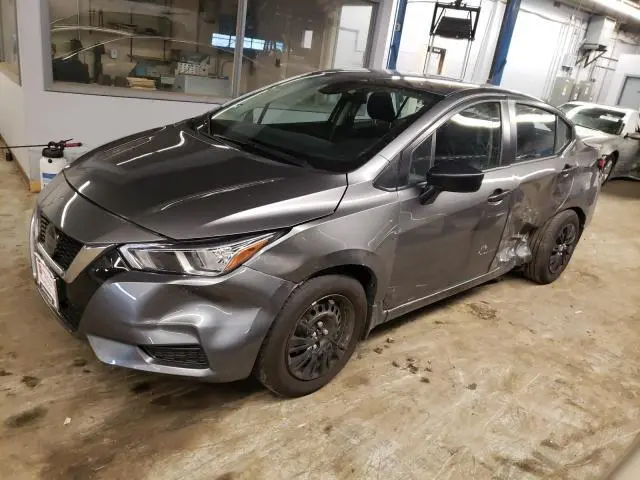 Nissan Versa 2021г.