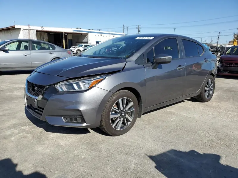 Nissan Versa 2021г.