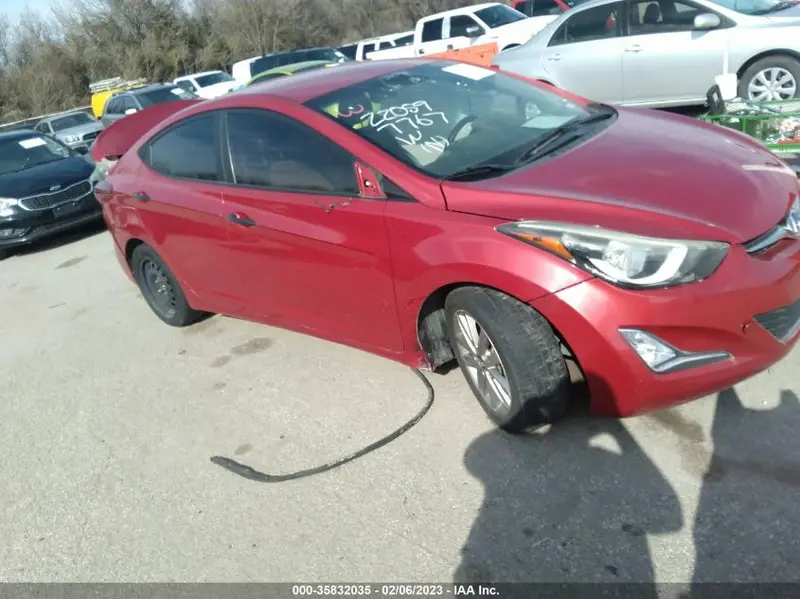 Hyundai Elantra 2015г.