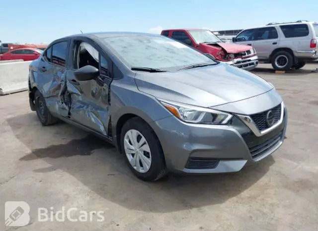 Nissan Versa 2021г.