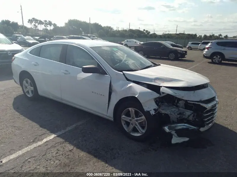 Chevrolet Malibu 2022г.